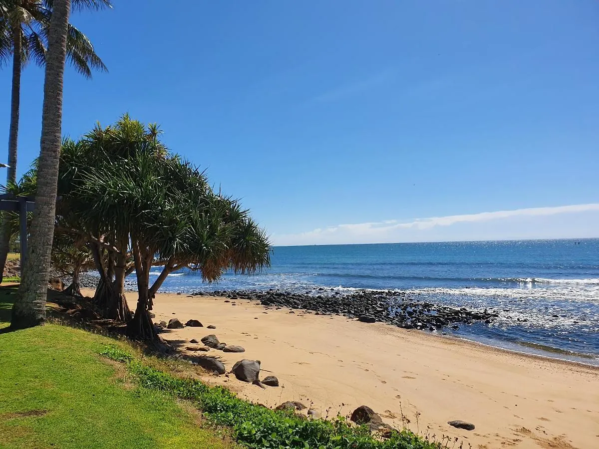 **** Aparthotel Koola Beach Apartments Bargara Australia