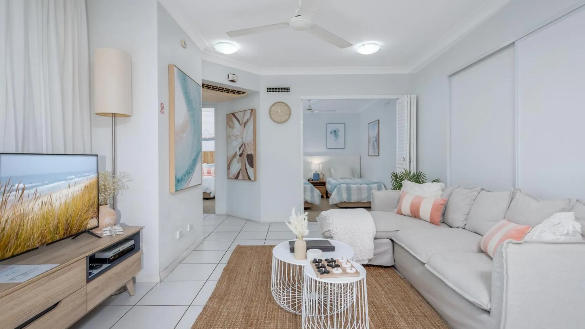 Koola Beach Apartments Bargara 4*,  Australia