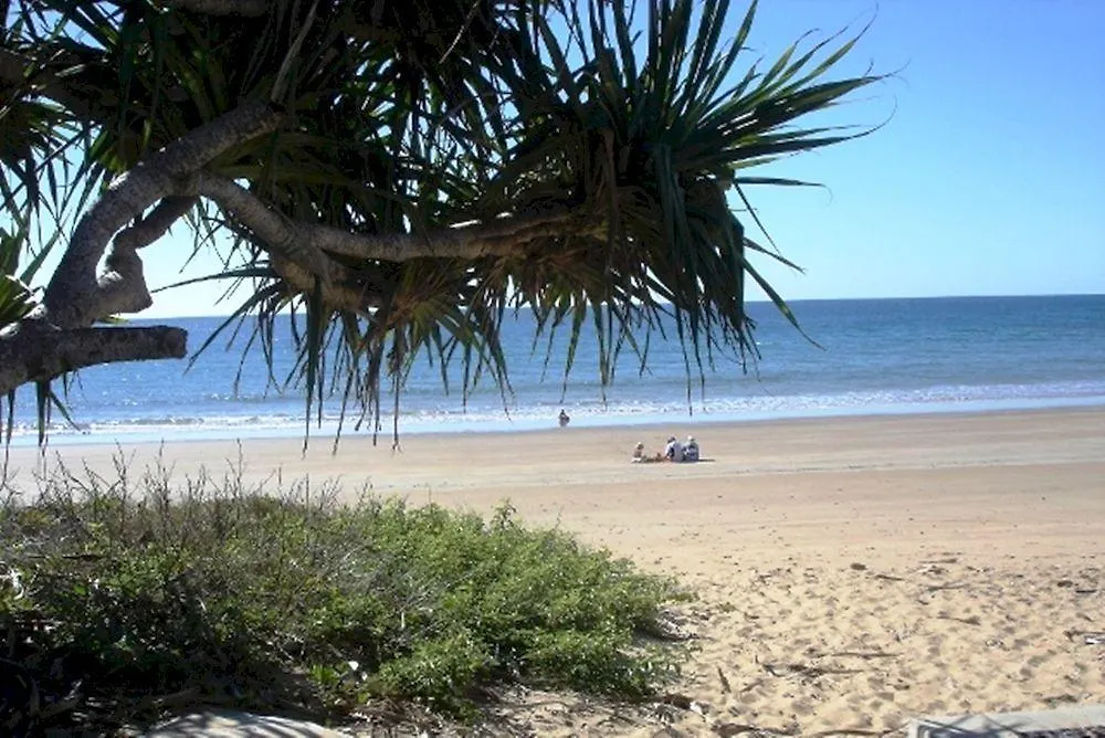Koola Beach Apartments Bargara Aparthotel