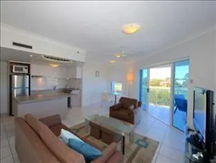 Koola Beach Apartments Bargara Aparthotel