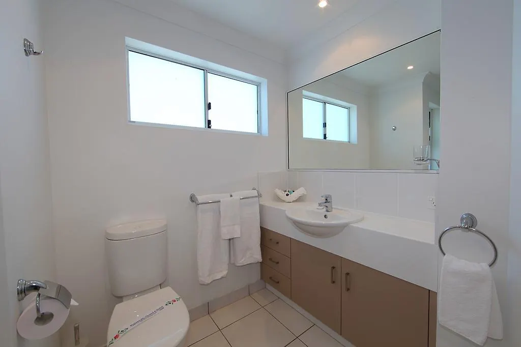 Aparthotel Koola Beach Apartments Bargara
