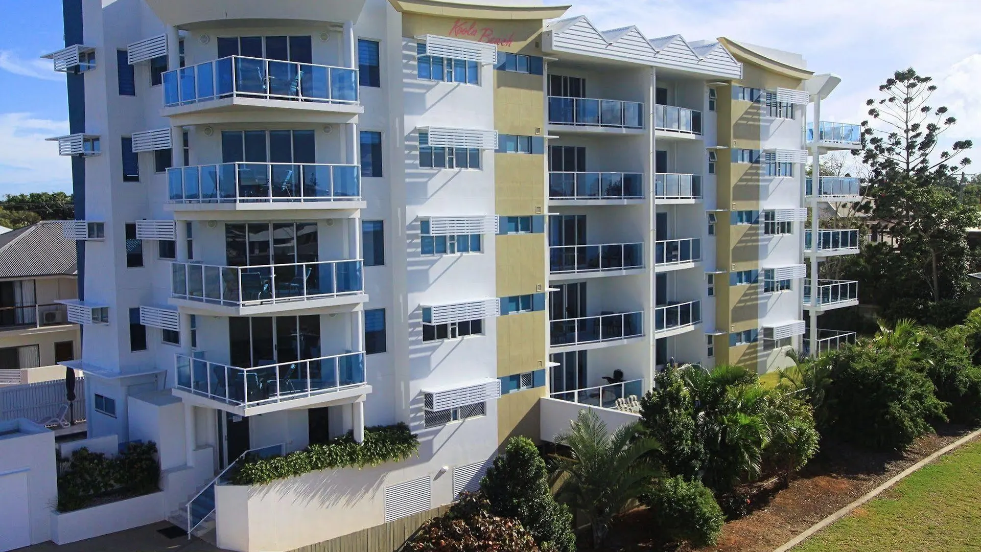 Koola Beach Apartments Bargara