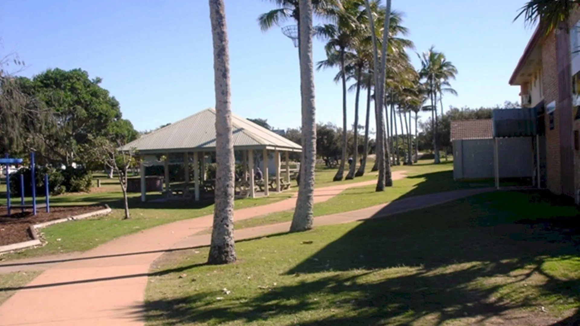 Koola Beach Apartments Bargara Australia